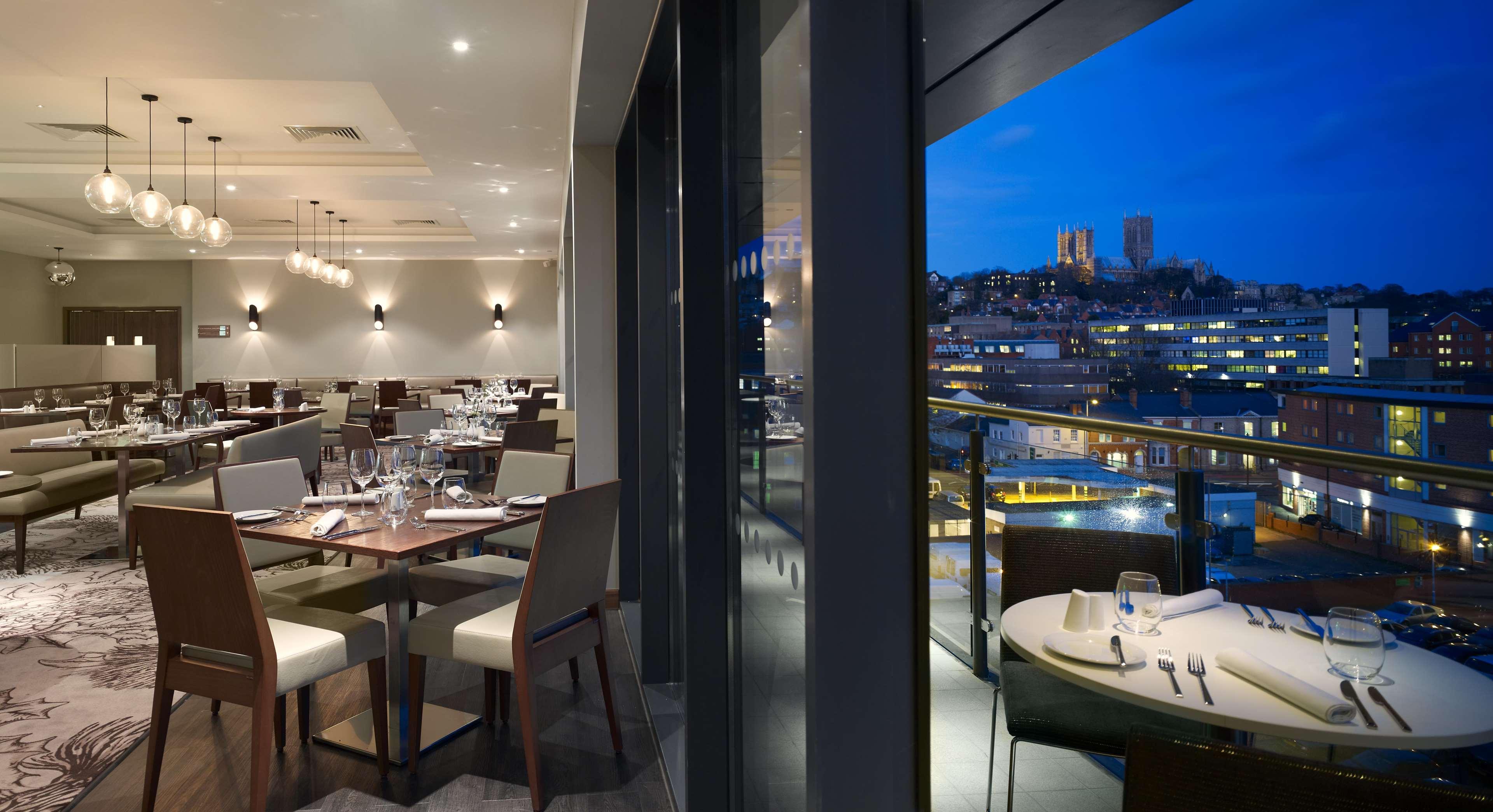 Hotel Doubletree By Hilton Lincoln Restaurant foto