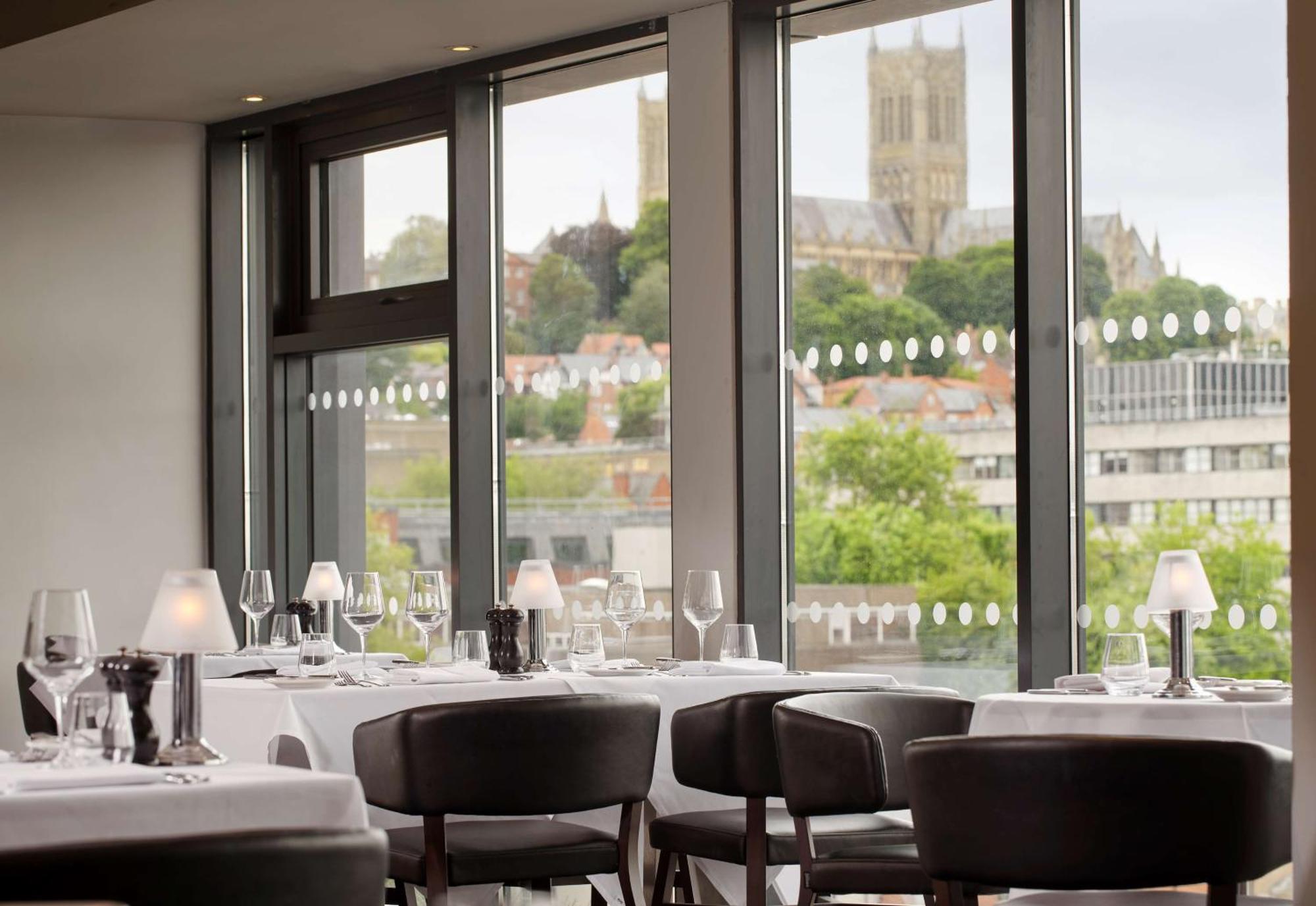 Hotel Doubletree By Hilton Lincoln Exterior foto